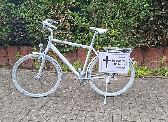 Ghostbike